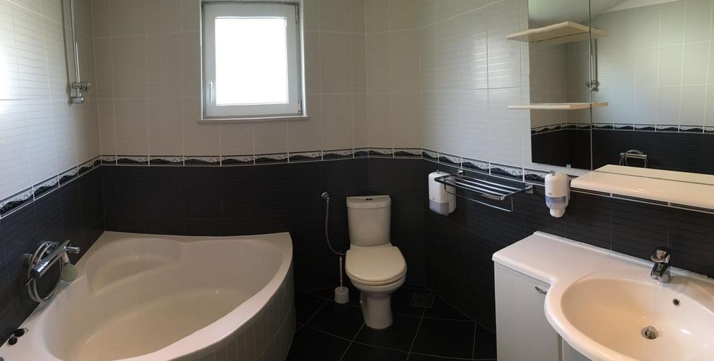 Apartmani Morango Podstrana Luaran gambar