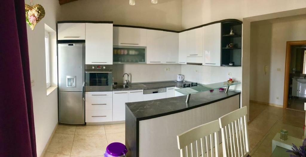 Apartmani Morango Podstrana Luaran gambar