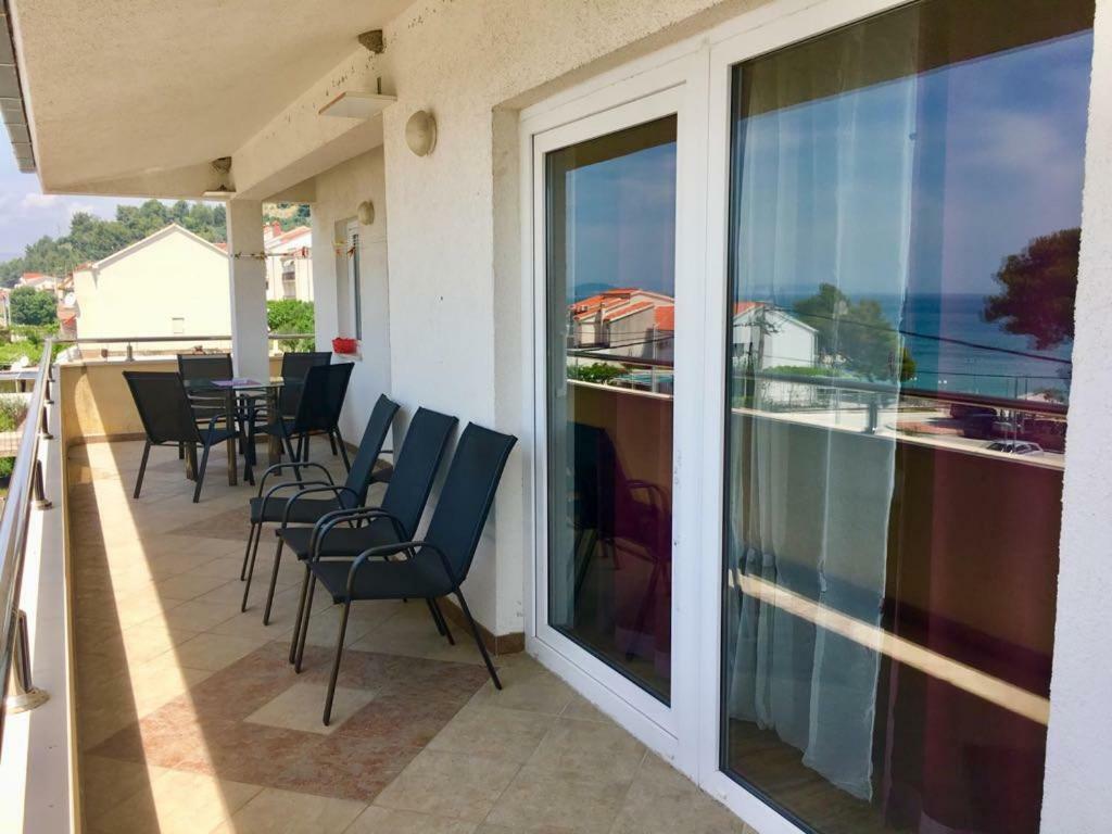 Apartmani Morango Podstrana Luaran gambar