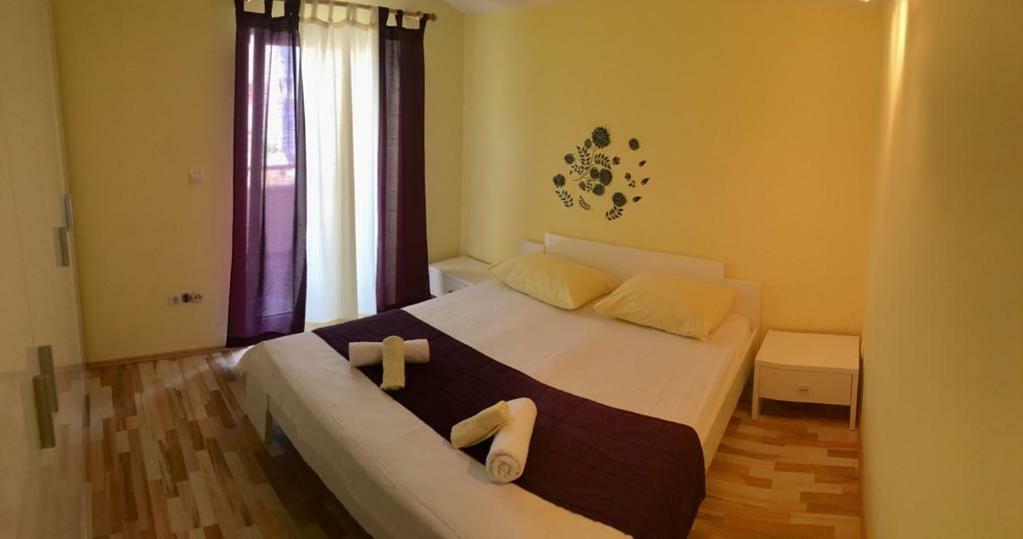 Apartmani Morango Podstrana Luaran gambar