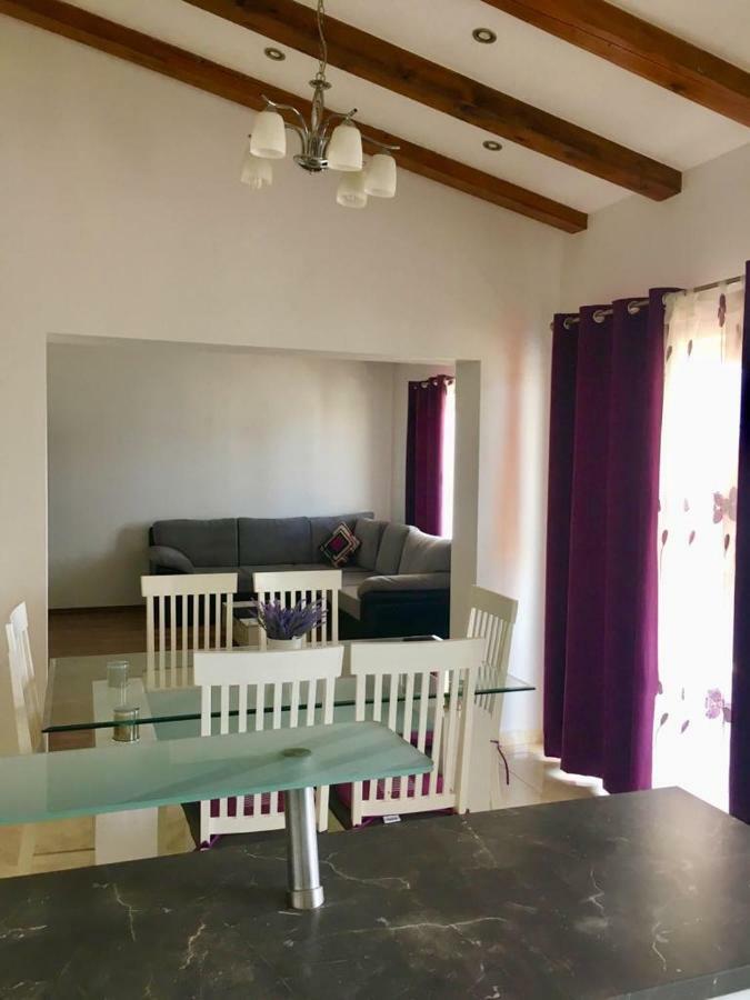 Apartmani Morango Podstrana Luaran gambar