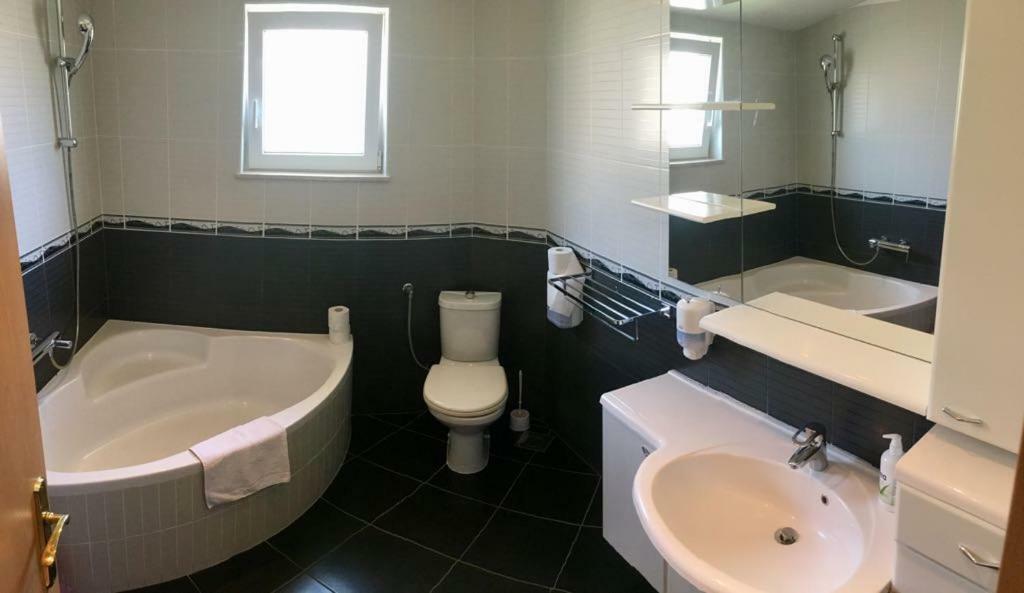 Apartmani Morango Podstrana Luaran gambar